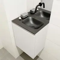 Mondiaz olan 40 cm toiletmeubel linen. Lex wastafel urban rechts geen kraangat