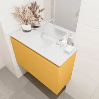 Mondiaz olan 80 cm toiletmeubel ocher. Lex wastafel talc midden geen kraangat