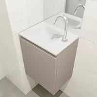 Mondiaz olan 40 cm toiletmeubel smoke. Lex wastafel talc links 1 kraangat