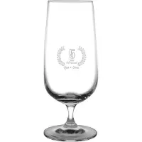 Fusion Gegraveerde Bierglas op voet 41cl Opa + Oma 5 jaar getrouwd