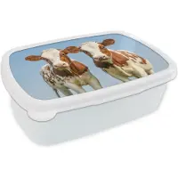 MuchoWow Broodtrommel Wit - Lunchbox - Brooddoos - Koeien - Lucht - Dieren - Boerderij - Portret - 18x12x6 cm - Volwassenen