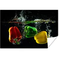 PosterMonkey Poster Paprika - Groente - Water - Zwart - Rood - Groen - Geel - 30x20 cm - Kerstversiering - Kerstdecoratie voor binnen - Kerstmis