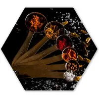 MuchoWow Hexagon wanddecoratie - Kunststof Wanddecoratie - Hexagon Schilderij - Kruiden - Lepels - Zout - Specerijen - Zwart - 75x65 cm