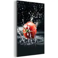 MuchoWow Wanddecoratie Metaal - Aluminium Schilderij Industrieel - Tomaat - Groente - Stilleven - Water - Rood - 60x90 cm - Dibond - Foto op aluminium - Industriële muurdecoratie - Voor de woonkamer/slaapkamer