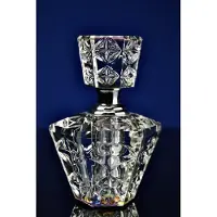 Nee Luxe Kristallen Parfumfles – Klassiek en Elegant Design