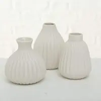 Boltze Set van 3 witte vaasjes . Esko
