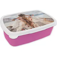MuchoWow Broodtrommel Roze - Lunchbox - Brooddoos - Vrouw - Boot - Noorwegen - Wit - Water - Bergen - 18x12x6 cm - Kinderen - Meisje