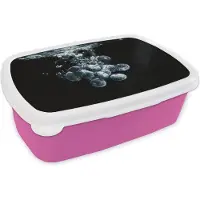 MuchoWow Broodtrommel Roze - Lunchbox - Brooddoos - Blauwe bessen - Fruit - bes - Stilleven - Water - Zwart - 18x12x6 cm - Kinderen - Meisje