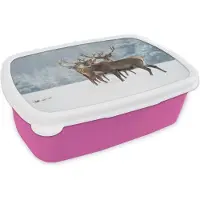 MuchoWow Broodtrommel Roze - Lunchbox - Brooddoos - Hert - Dieren - Sneeuw - Winter - Landschap - Natuur - 18x12x6 cm - Kinderen - Meisje