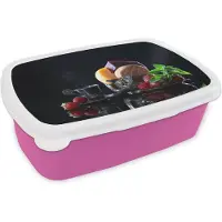 MuchoWow Broodtrommel Roze - Lunchbox - Brooddoos - Rustiek - Fruit - Kaas - Tafel - Stilleven - 18x12x6 cm - Kinderen - Meisje