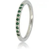 My Bendel - Fijne Aanschuifring Zilverkleurig met Groene Steentjes - Fijne Zilverkleurige Ring - Groene Zirkonia Steentjes - met Luxe Cadeauverpakking | Sieraden Voor Dames | Maat 16.00 Mm / Maat 50