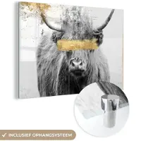 MuchoWow Glasschilderij 180x120 cm - Schilderij acrylglas - Schotse hooglander - Goud - Verf - Foto op glas - Schilderijen