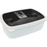 MuchoWow Broodtrommel Wit - Lunchbox - Brooddoos - Deur - Fiets - Straat - Architectuur - 18x12x6 cm - Volwassenen