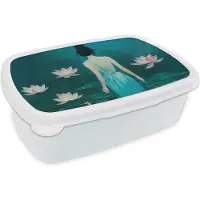 MuchoWow Broodtrommel Wit - Lunchbox - Brooddoos - Vrouw - Portret - Water - Bloemen - Lelie - 18x12x6 cm - Volwassenen