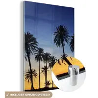 MuchoWow - Glasschilderij - Foto op glas - Palmboom - Zon - Strand - Acrylglas - 120x160 cm - Wanddecoratie glas - Muurdecoratie - Glasschilderij strand - Slaapkamer