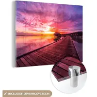 MuchoWow - Glasschilderij - Foto op glas - Pier - Horizon - Roze - Zon - Zee - Schilderij zee - Afbeelding op glas - Acrylglas - Wanddecoratie - 120x90 cm - Schilderijen woonkamer