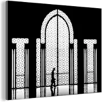 MuchoWow Wanddecoratie Metaal - Aluminium Schilderij Industrieel - Zwart - Wit - Raam - Man - 120x90 cm - Dibond - Foto op aluminium - Industriële muurdecoratie - Voor de woonkamer/slaapkamer