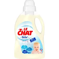 Le Chat 8x Vloeibaar Wasmiddel Bébé 32 Wasbeurten 1440 Ml