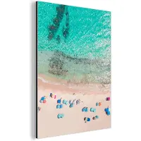 MuchoWow Wanddecoratie Metaal - Aluminium Schilderij Industrieel - Zee - Strand - Zomer - Parasols - Blauw - 60x80 cm - Dibond - Foto op aluminium - Industriële muurdecoratie - Voor de woonkamer/slaapkamer