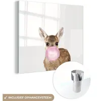 MuchoWow Glasschilderij 90x90 cm - Schilderij acrylglas - Hert - Wilde dieren - Kauwgom - Meisjes - Kinderen - Roze - Foto op glas - Schilderijen