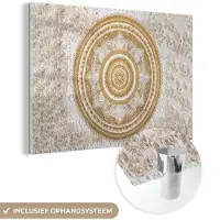 MuchoWow Glasschilderij 180x120 cm - Schilderij acrylglas - Mandala - Bloemen - Goud - Wit - Design - Foto op glas - Schilderijen