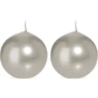 Trend Candles 2x Ronde kaarsen zilver 8 cm 25 branduren sfeerkaarsen - bolkaarsen