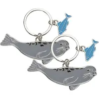 Nature Planet Dieren sleutelhanger - 4x - zeehond en een vis - metaal - 5 cm - dieren cadeau