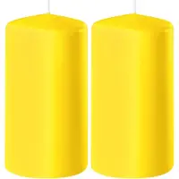 Enlightening Candles 2x Kaarsen geel 6 x 15 cm 58 branduren sfeerkaarsen - Stompkaarsen