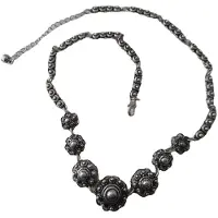 Zeeuws Meisje middel en kleine Zeeuwse knopjes collier