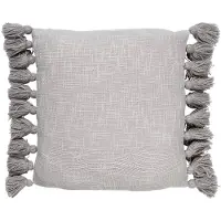 Dutch decor - RUBY - Kussenhoes 45x45 cm - 100% katoen - met flosjes - Micro Chip - lichtgrijs