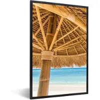 PosterMonkey Fotolijst incl. Poster - Parasol - Strand - Zee - Tropisch - 60x90 cm - Posterlijst