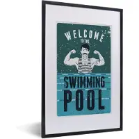 PosterMonkey Fotolijst incl. Poster - Quotes - Welcome to the swimming pool - Zwemmen - Vintage - Badpak - 40x60 cm - Posterlijst
