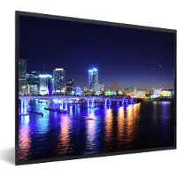 PosterMonkey Fotolijst incl. Poster - Water - Licht - Nacht - Skyline - 80x60 cm - Posterlijst