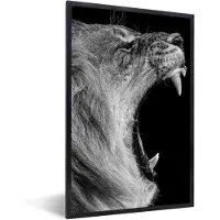 PosterMonkey Fotolijst - Poster - Dieren - Leeuw - Natuur - Zwart-wit - Kader - Poster in lijst - 20x30 cm - Muurdecoratie dieren - Kamer decoratie - Kader - Posters - Woondecoratie