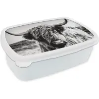 MuchoWow Broodtrommel Wit - Lunchbox - Brooddoos - Schotse hooglander - Natuur - Koe - Zwart - Wit - 18x12x6 cm - Volwassenen