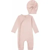 Noppies - Cadeausetje - Newborn - Cadeaudoosje met Kledingset - Kraamcadeau - Babyshower - 2delig - Boxpak Nevis - Muts Niwo - Rose Smoke - Maat 50