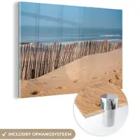 MuchoWow Glasschilderij 180x120 cm - Schilderij acrylglas - Strand - Zee - Palen - Foto op glas - Muurdecoratie woonkamer - Wanddecoratie slaapkamer - Schilderijen