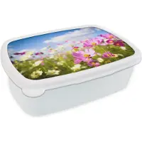 MuchoWow Broodtrommel Wit - Lunchbox - Brooddoos - Bloemen - Wei - Paars - Gras - Wit - Wolken - Blauw - 18x12x6 cm - Volwassenen