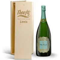 Yoursurprise Cava in gegraveerde kist - Villa Conchi (Magnum) 1.5L