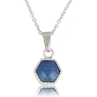 My Bendel - Zilverkleurige Ketting met Blue Aventurine Zeshoek Hanger - met Luxe Cadeauverpakking | Sieraden Voor Dames