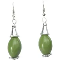 Behave - Vintage oorhangers - Ovale kraal groen - Nikkelvrij