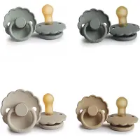 Frigg DAISY Fopspeen set 4 stuks French Gray,Croissant,Sandstone en Sage 6-18 maand