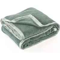 Tiseco HOME STUDIO - Plaid - LAMIS - 240x260 cm - Saliegroen