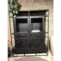 Benoa Vitrinekast Jax visgraat mangohout 160 cm - Zwart