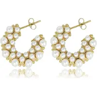 My Bendel - Luxe Goudkleurige Oorbellen met Stralende Witte Parels - met Luxe Cadeauverpakking | Sieraden Voor Dames