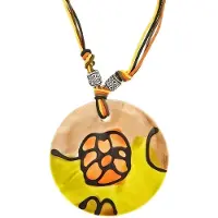 Behave - Geel bruin oranje ketting met ronde schelpen hanger - Mode ketting 45 cm
