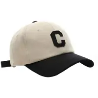 LGT JWLS Strapback Pet Letter C - Beige & Zwart