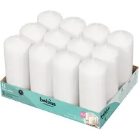 Bolsius 12 witte stompkaarsen - 2,7 x 6,7 inch ongeparfumeerde kaarsenset - 62 uur - druppel- en rookloze schoon brandende dinerkaarsen