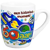 Merkloos Koffiemok/theebeker Hoera 60 jaar - 300 ml - 60e verjaardag - feestartikelen / leeftijd cadeau - feest mokken