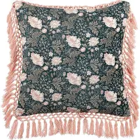 Beliani Decoratieve kussens, Sierkussen bloemenpatroon fluwelen stof blauw-groen/roze met franjes 45 x 45 cm PARROTIA (45 x 45 cm)